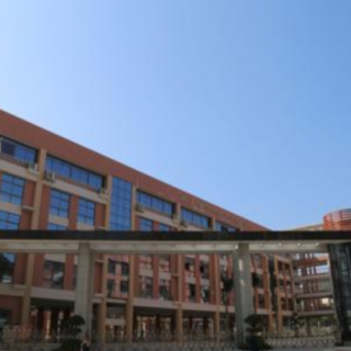【深圳市羅湖區(qū)人民政府】印發(fā)深圳市羅湖區(qū)產(chǎn)業(yè)轉(zhuǎn)型升級專項資金管理辦法及相關(guān)實施細則的通知